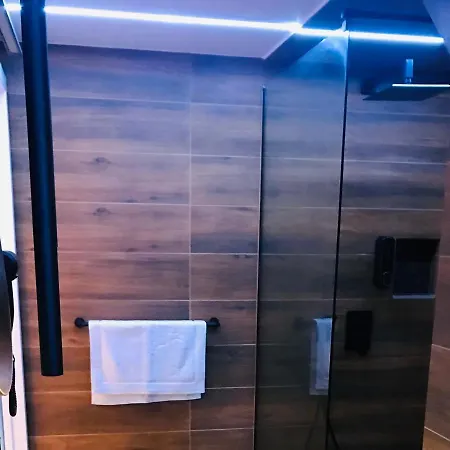 Stozek Apartment *